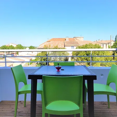 Confort ! Climatisation, Calme, Piscine, Parking Gratuit, Terrasse, Wifi *