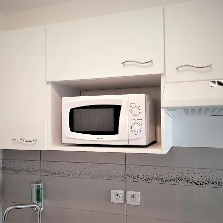 Confort ! Climatisation, Calme, Piscine, Parking Gratuit, Terrasse, Wifi * קרקסון