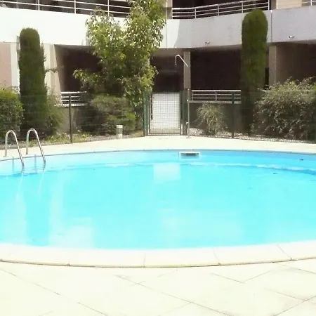 דירה Confort ! Climatisation, Calme, Piscine, Parking Gratuit, Terrasse, Wifi קרקסון