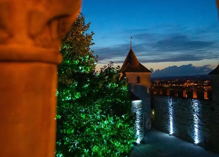 Confort ! Climatisation, Calme, Piscine, Parking Gratuit, Terrasse, Wifi Apartmán