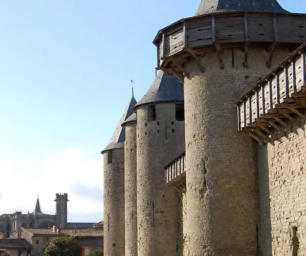 Confort ! Climatisation, Calme, Piscine, Parking Gratuit, Terrasse, Wifi